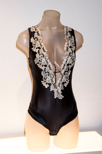 Fotoservizio/FW 2015-2016/WOMEN/LA PERLA/DP2/29