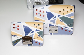 Fotoservizio/FW 2015-2016/WOMEN/FURLA/DP2/61