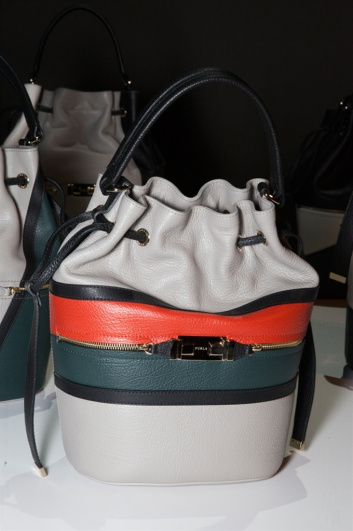Fotoservizio/FW 2015-2016/WOMEN/FURLA/DP2/71