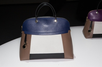 Fotoservizio/FW 2015-2016/WOMEN/FURLA/DP2/75