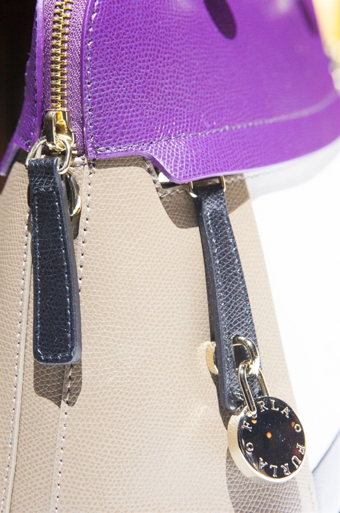 Fotoservizio/FW 2015-2016/WOMEN/FURLA/DP2/120