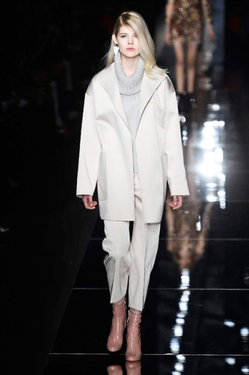 Fotoservizio/FW 2015-2016/WOMEN/BLUMARINE/DP1/7