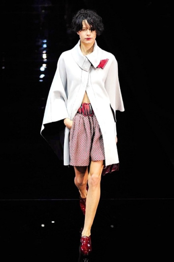 Fotoservizio/FW 2015-2016/WOMEN/EMPORIO ARMANI/DP1/33