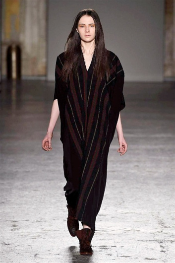Fotoservizio/FW 2015-2016/WOMEN/UMA WANG/DP1/11