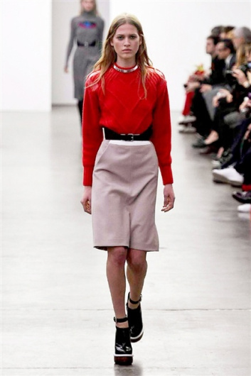 Fotoservizio/FW 2015-2016/WOMEN/ICEBERG/DP1/2