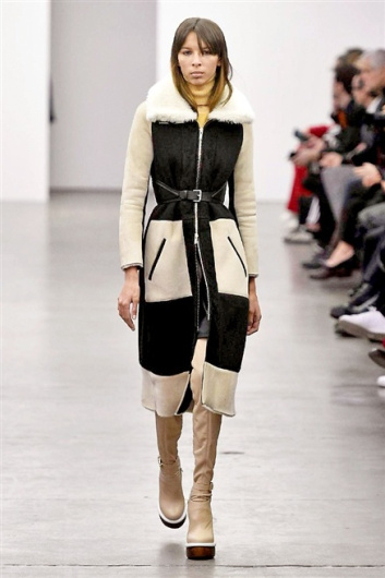 Fotoservizio/FW 2015-2016/WOMEN/ICEBERG/DP1/19