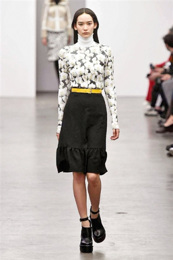 Fotoservizio/FW 2015-2016/WOMEN/ICEBERG/DP1/22