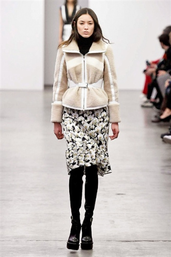 Fotoservizio/FW 2015-2016/WOMEN/ICEBERG/DP1/23
