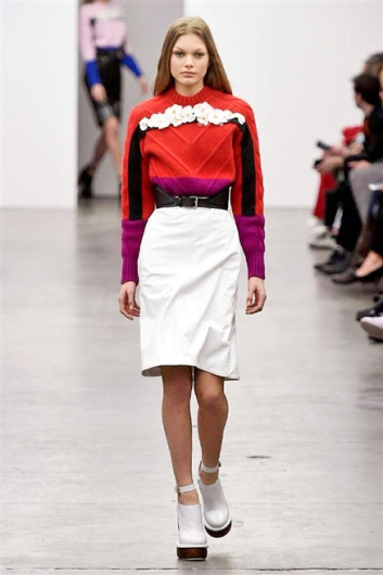 Fotoservizio/FW 2015-2016/WOMEN/ICEBERG/DP1/32