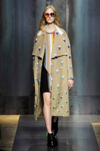 Fotoservizio/FW 2015-2016/WOMEN/MARCO DE VINCENZO/DP1/4