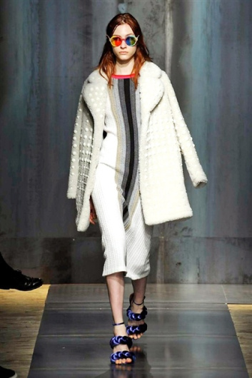 Fotoservizio/FW 2015-2016/WOMEN/MARCO DE VINCENZO/DP1/6