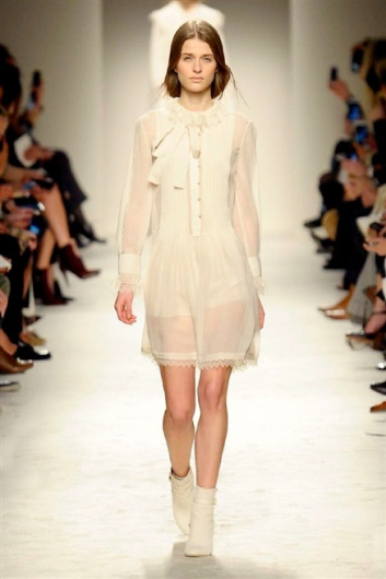 Fotoservizio/FW 2015-2016/WOMEN/PHILOSOPHY DI LORENZO SERAFINI/DP1/1