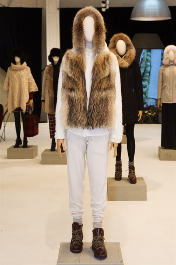 Fotoservizio/FW 2015-2016/WOMEN/WOOLRICH JOHN RICH & BROS/DP2/1
