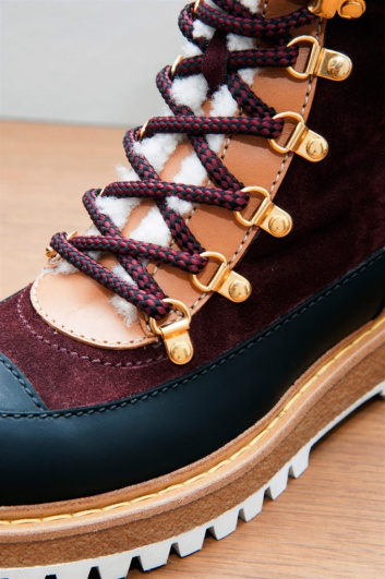Fotoservizio/FW 2015-2016/WOMEN/CAR SHOE/DP2/17