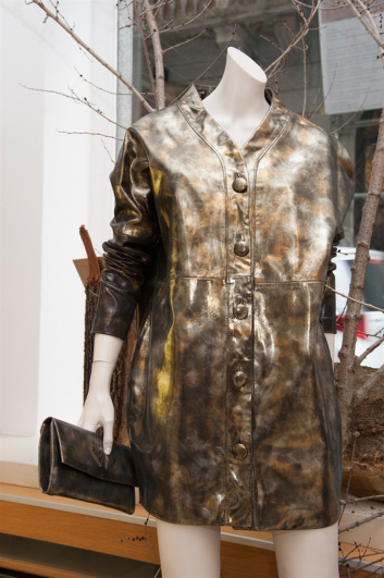 Fotoservizio/FW 2015-2016/WOMEN/MARIO VALENTINO/DP2/18