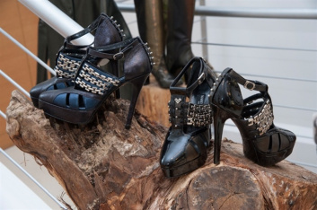 Fotoservizio/FW 2015-2016/WOMEN/MARIO VALENTINO/DP2/68