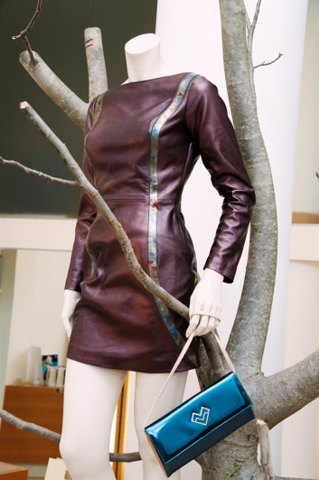 Fotoservizio/FW 2015-2016/WOMEN/MARIO VALENTINO/DP2/74