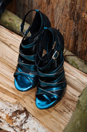 Fotoservizio/FW 2015-2016/WOMEN/MARIO VALENTINO/DP2/78