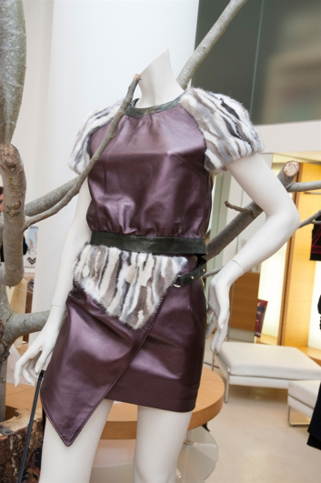Fotoservizio/FW 2015-2016/WOMEN/MARIO VALENTINO/DP2/83