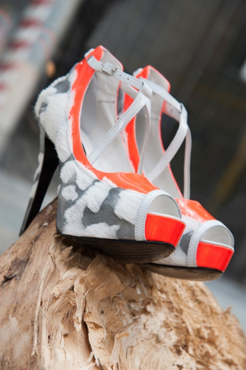 Fotoservizio/FW 2015-2016/WOMEN/MARIO VALENTINO/DP2/47
