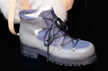 Fotoservizio/FW 2015-2016/WOMEN/JIMMY CHOO/DP2/10