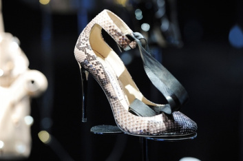 Fotoservizio/FW 2015-2016/WOMEN/JIMMY CHOO/DP2/35