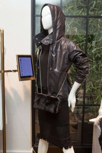 Fotoservizio/FW 2015-2016/WOMEN/PINKO/DP2/3