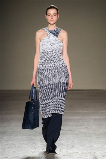 Fotoservizio/FW 2015-2016/WOMEN/GABRIELE COLANGELO/DP1/8
