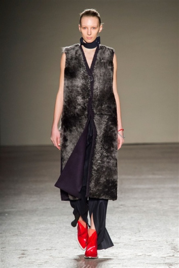 Fotoservizio/FW 2015-2016/WOMEN/GABRIELE COLANGELO/DP1/15