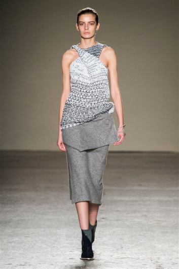 Fotoservizio/FW 2015-2016/WOMEN/GABRIELE COLANGELO/DP1/25