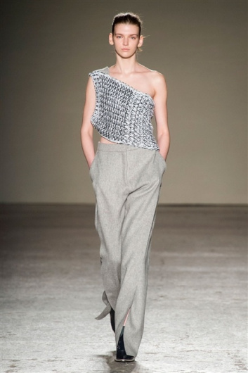 Fotoservizio/FW 2015-2016/WOMEN/GABRIELE COLANGELO/DP1/26