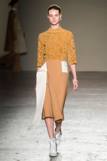 Fotoservizio/FW 2015-2016/WOMEN/GABRIELE COLANGELO/DP1/35