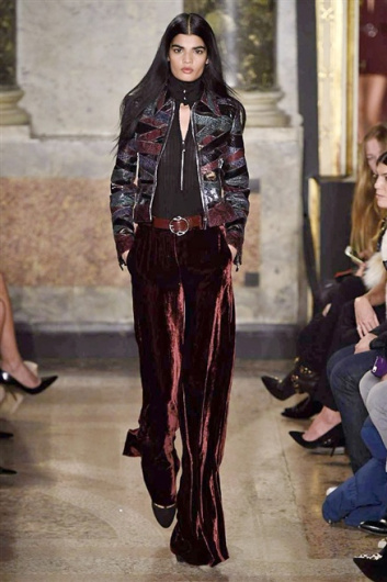Fotoservizio/FW 2015-2016/WOMEN/EMILIO PUCCI/DP1/18