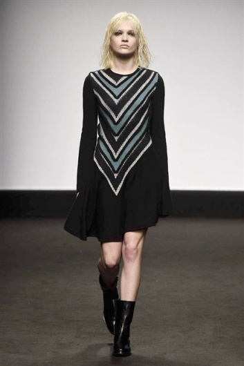 Fotoservizio/FW 2015-2016/WOMEN/GRINKO/DP1/15