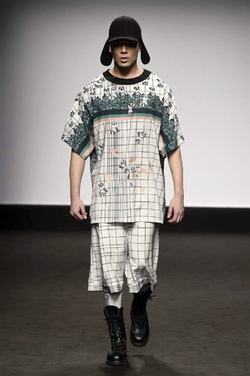 Fotoservizio/FW 2015-2016/WOMEN/GRINKO/DP1/21