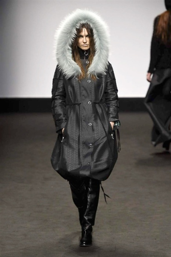 Fotoservizio/FW 2015-2016/WOMEN/GRINKO/DP1/34