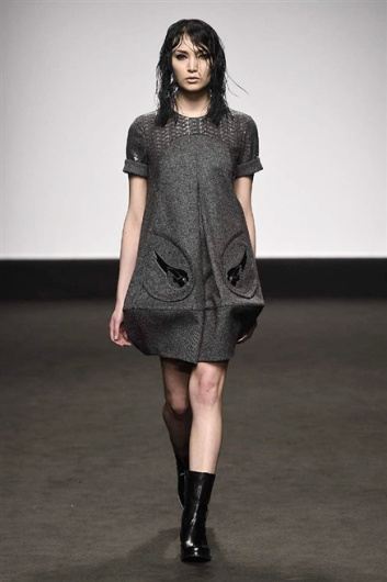 Fotoservizio/FW 2015-2016/WOMEN/GRINKO/DP1/37