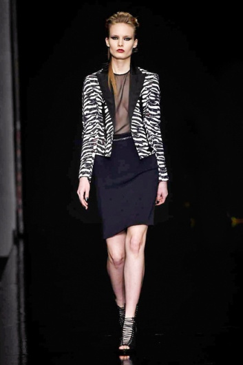 Fotoservizio/FW 2015-2016/WOMEN/JOHN RICHMOND/DP1/4