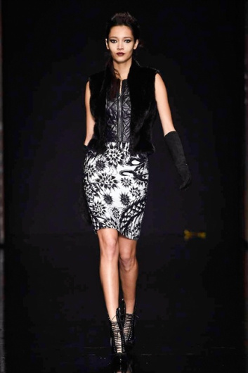 Fotoservizio/FW 2015-2016/WOMEN/JOHN RICHMOND/DP1/8