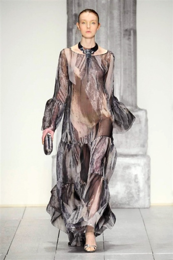 Fotoservizio/FW 2015-2016/WOMEN/LAURA BIAGIOTTI/DP1/10