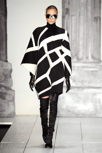Fotoservizio/FW 2015-2016/WOMEN/LAURA BIAGIOTTI/DP1/16