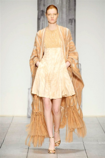 Fotoservizio/FW 2015-2016/WOMEN/LAURA BIAGIOTTI/DP1/27