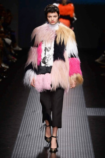 Fotoservizio/FW 2015-2016/WOMEN/MSGM/DP1/30