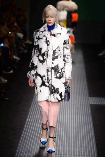 Fotoservizio/FW 2015-2016/WOMEN/MSGM/DP1/31