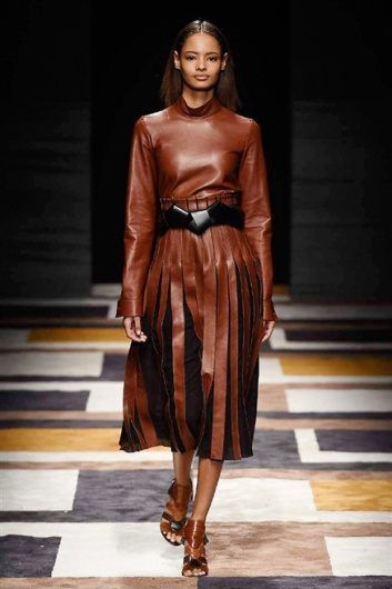 Fotoservizio/FW 2015-2016/WOMEN/SALVATORE FERRAGAMO/DP1/14