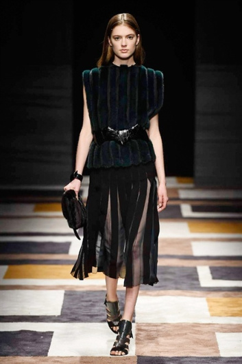 Fotoservizio/FW 2015-2016/WOMEN/SALVATORE FERRAGAMO/DP1/16