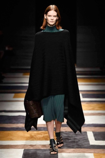 Fotoservizio/FW 2015-2016/WOMEN/SALVATORE FERRAGAMO/DP1/24