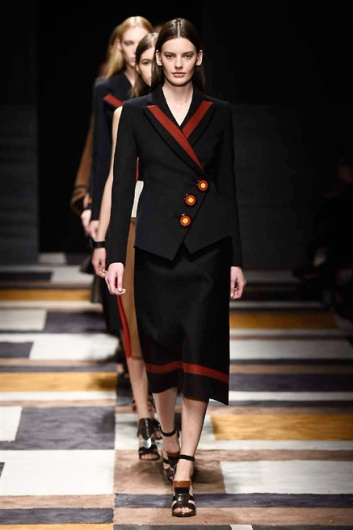 Fotoservizio/FW 2015-2016/WOMEN/SALVATORE FERRAGAMO/DP1/40