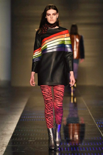 Fotoservizio/FW 2015-2016/WOMEN/AU JOUR LE JOUR/DP1/2