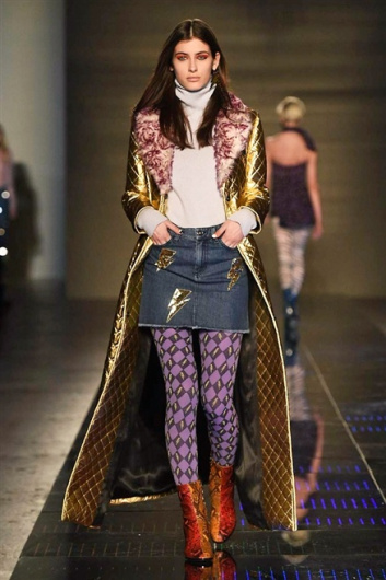 Fotoservizio/FW 2015-2016/WOMEN/AU JOUR LE JOUR/DP1/9